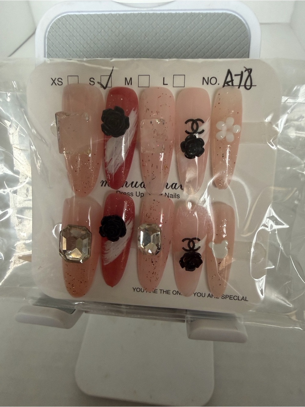Luxury Nude & Pink Press-On Nails with Black Rose Accents New - Picture 2 of 3
